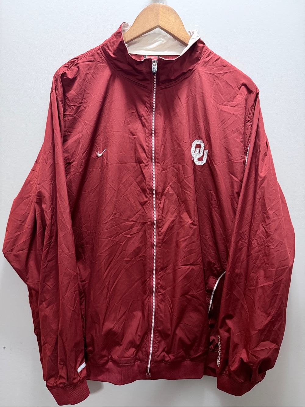 Y2K Nike Men's Oklohama Team Full-Zip Windbreaker Jacket Size XXL 32x31
